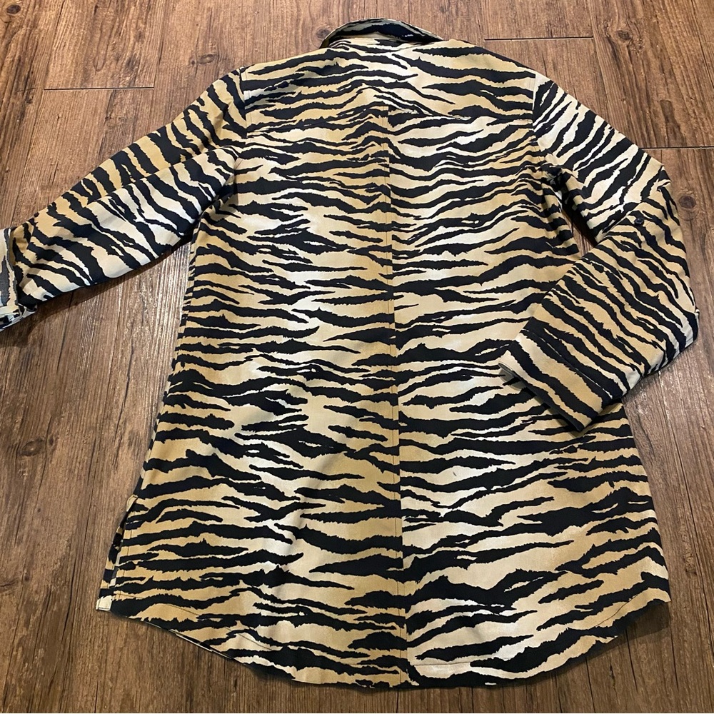 Chicos tunic size 0 Zebra Print Button-Up Shirt - image 5